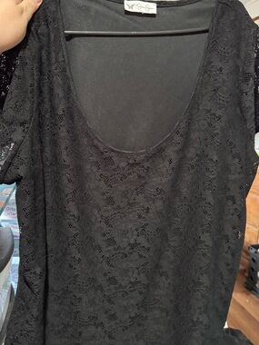 Jessica Simpson Black Lace Scoop Top
